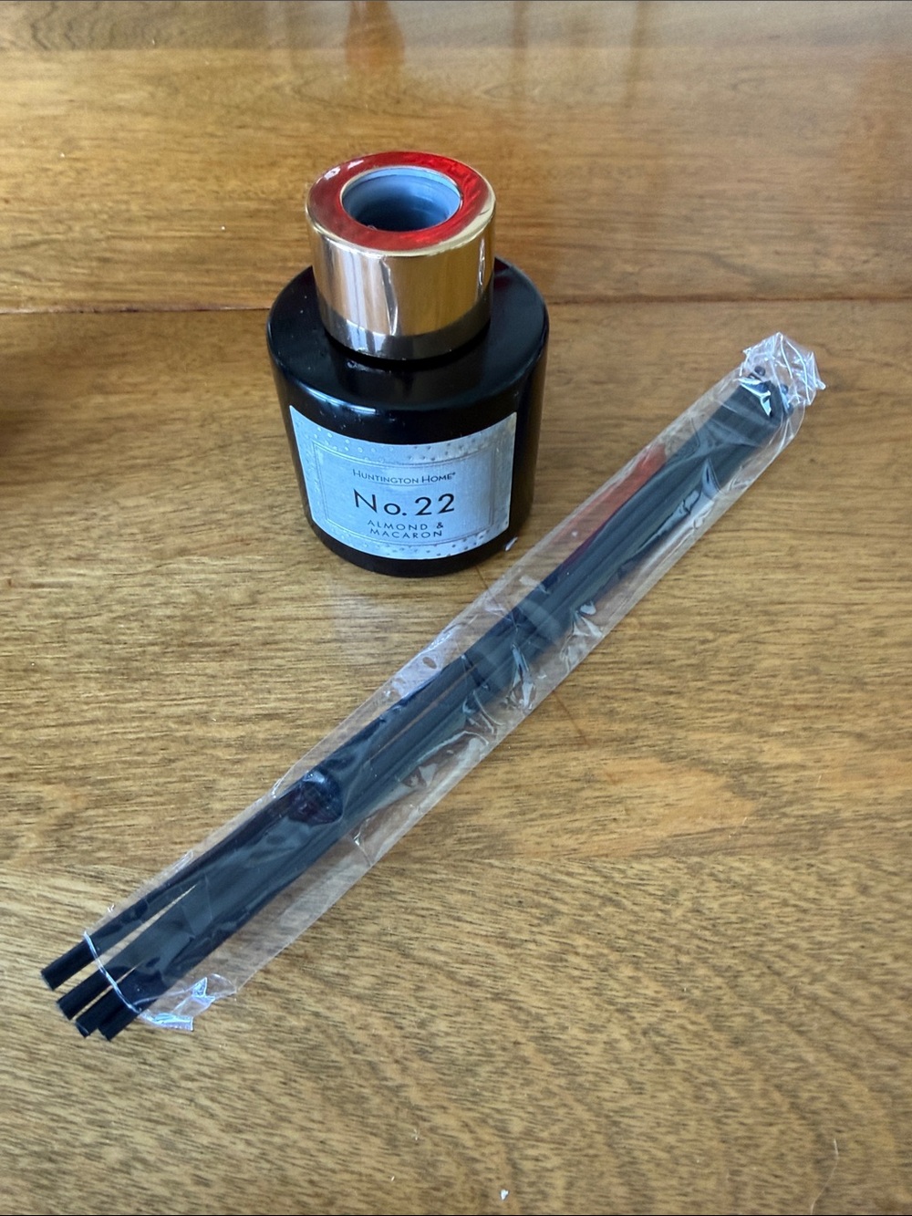 NIB Huntington Home Luxury Reed Difuser - Picture 5 of 6